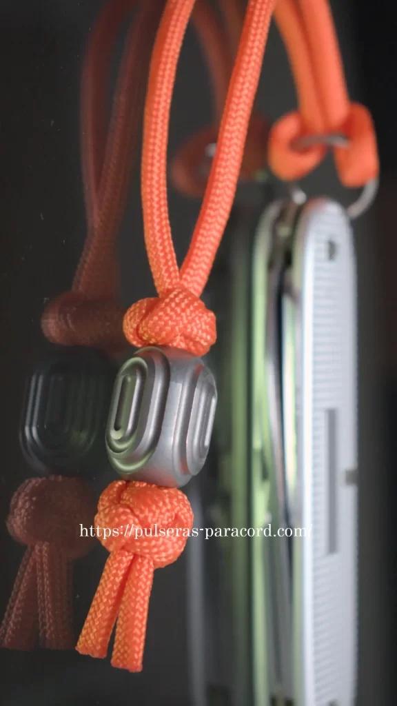 Dos nudos perfectos y simples para tu llavero paracord 2