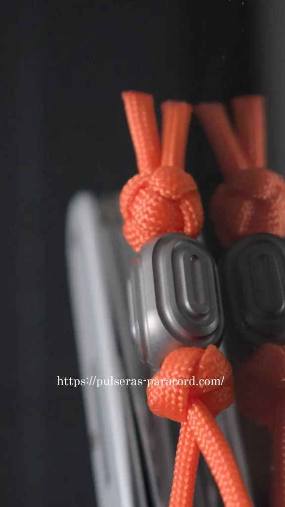 Dos nudos perfectos y simples para tu llavero paracord 2