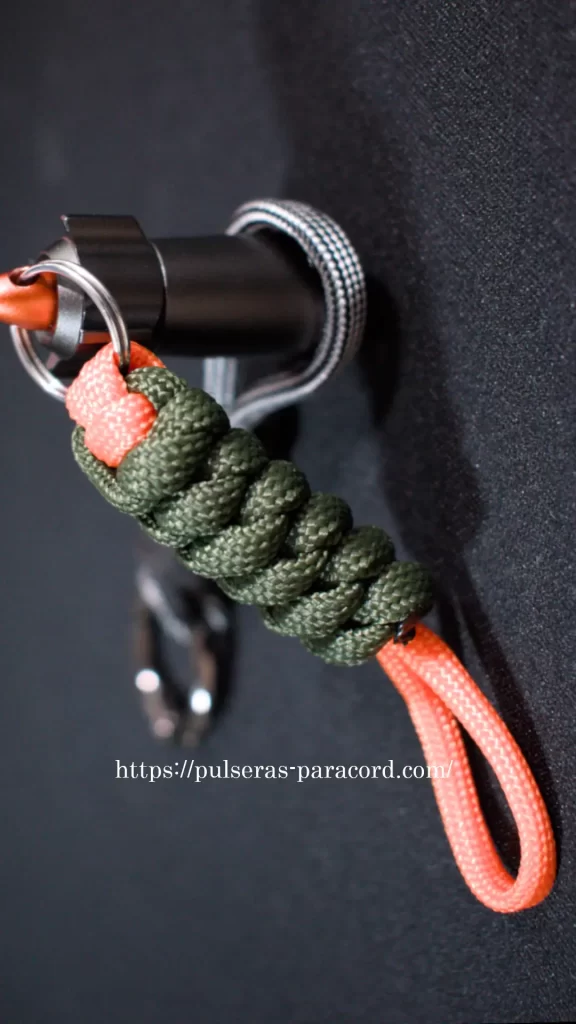 Mini Llavero paracord simple