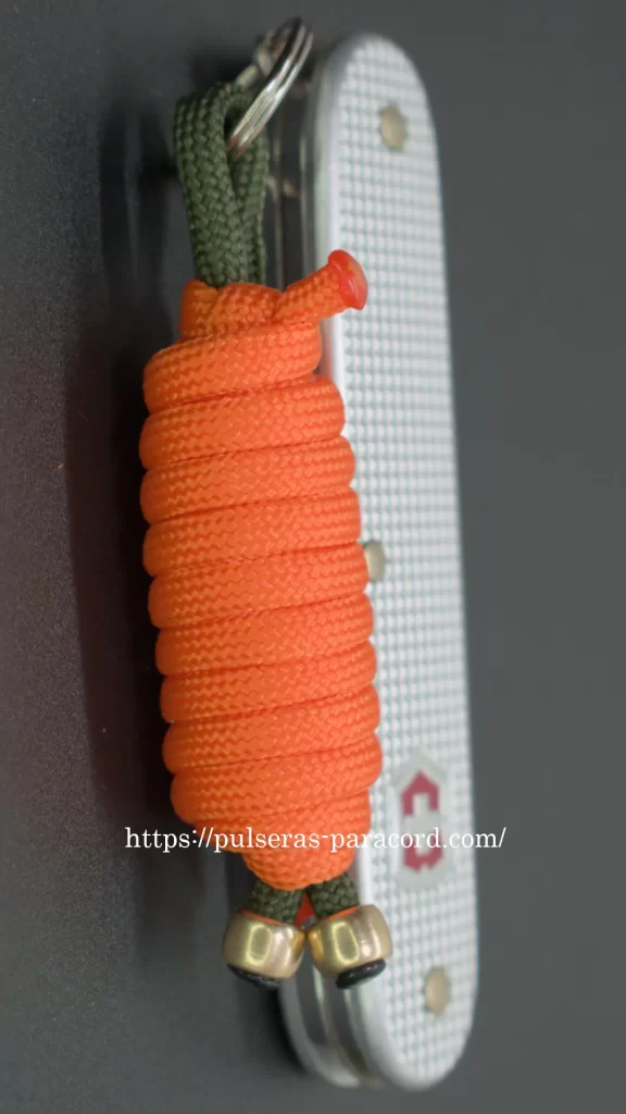 Mini llavero paracord para tu victorinox
