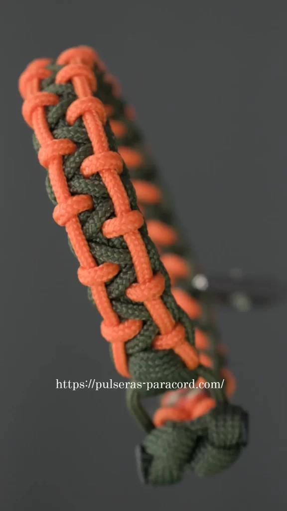 Mini pulsera paracord nudo cobra sin broche 1