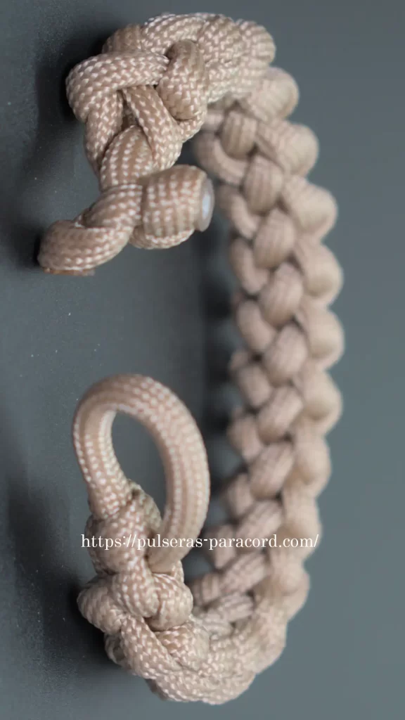 Pulsera paracord sin broche nudo cadena sinnet muy fácil de hacer.