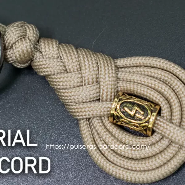 braided paracord keychain 2