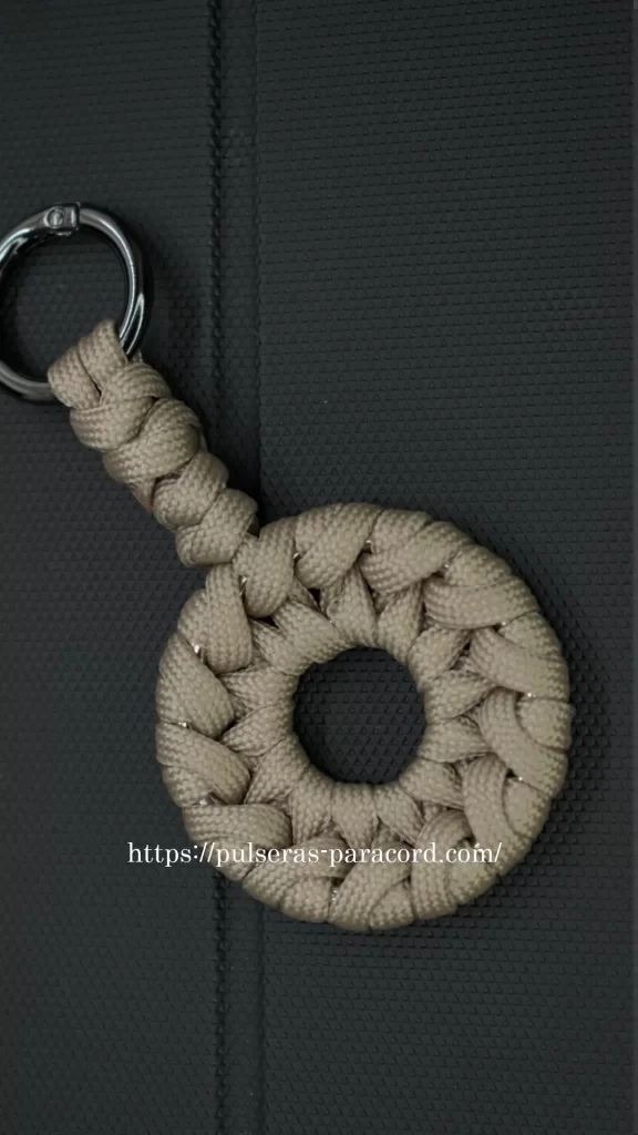 Llavero paracord Atrapa Sueños minimalista