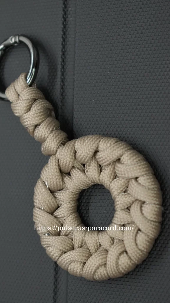 Llavero paracord Atrapa Sueños minimalista