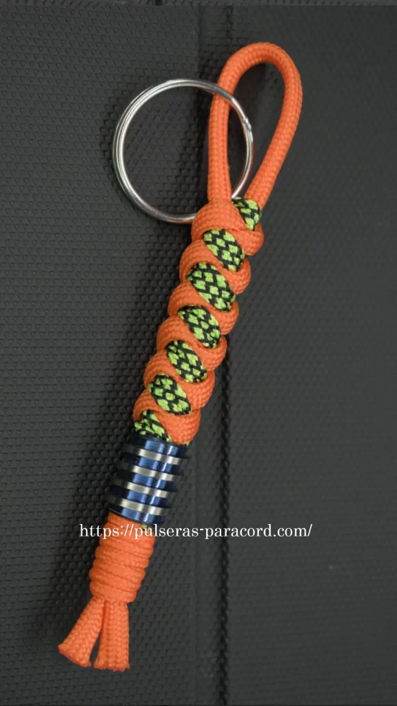 Llavero paracord con TITANIO | Nudo serpiente fácil de hacer